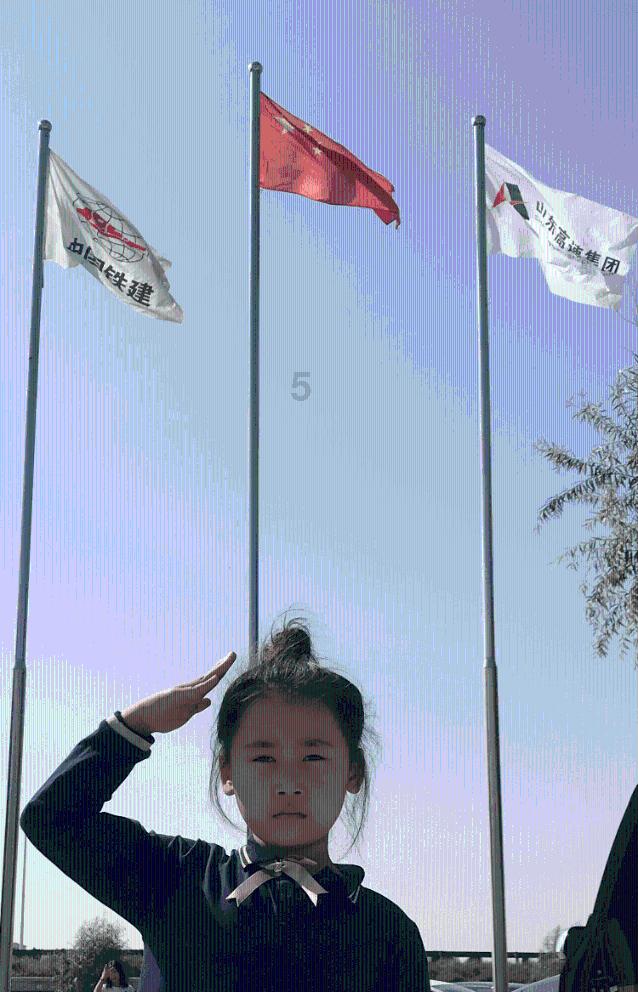 鲁迅葬礼有多大排场 ？16位大佬抬棺，国母、北大校长亲自扶灵